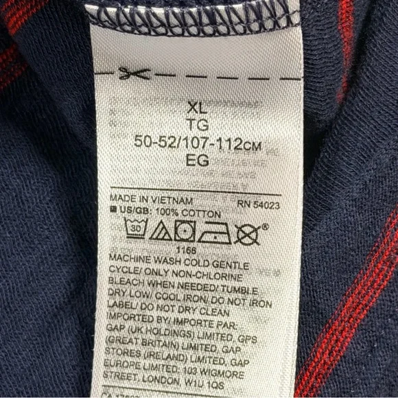 Banana Republic Vintage Tee; Long Sleeve; Crewneck - XL (Mens?) - Picture 13 of 13